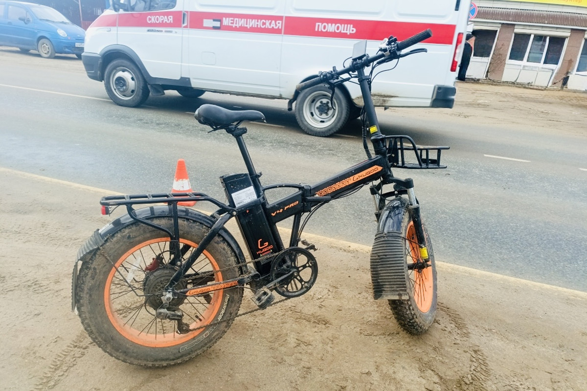 В Верховажье сбили пьяного электровелосипедиста