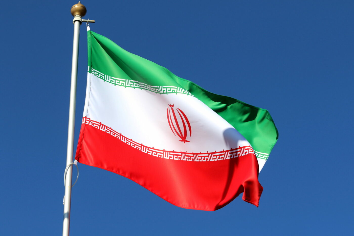 “Это катастрофа для всего мира”. Американский сенатор прокомментировал условия перемирия между Ираном и США