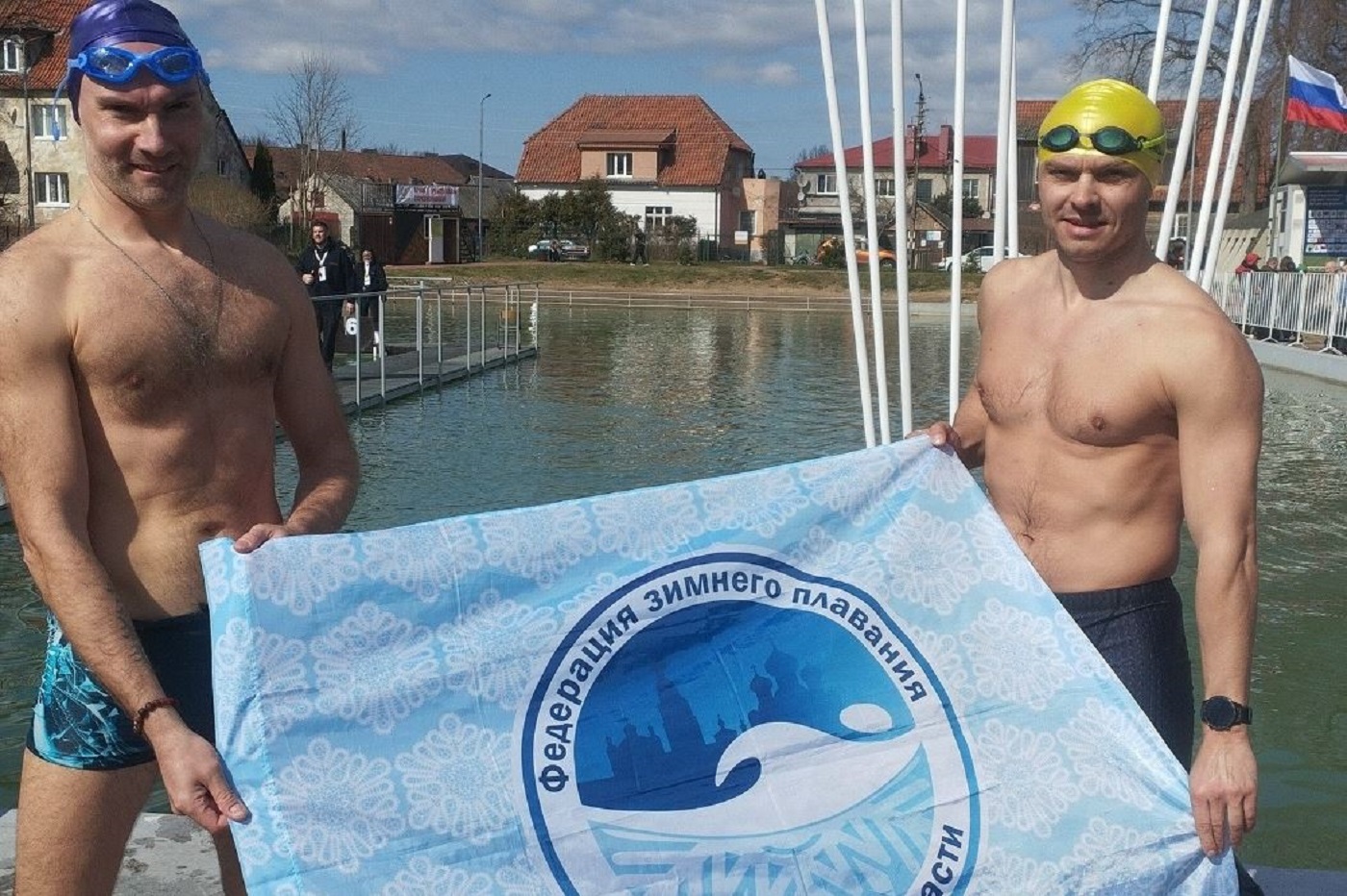 Вологжанин завоевал две медали Чемпионата по зимнему плаванию