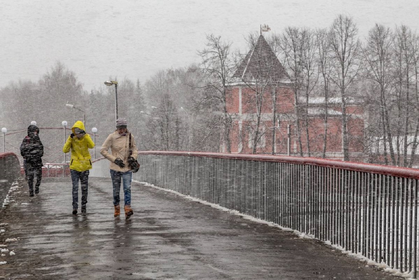 Синоптики рассказали, когда вернется тепло