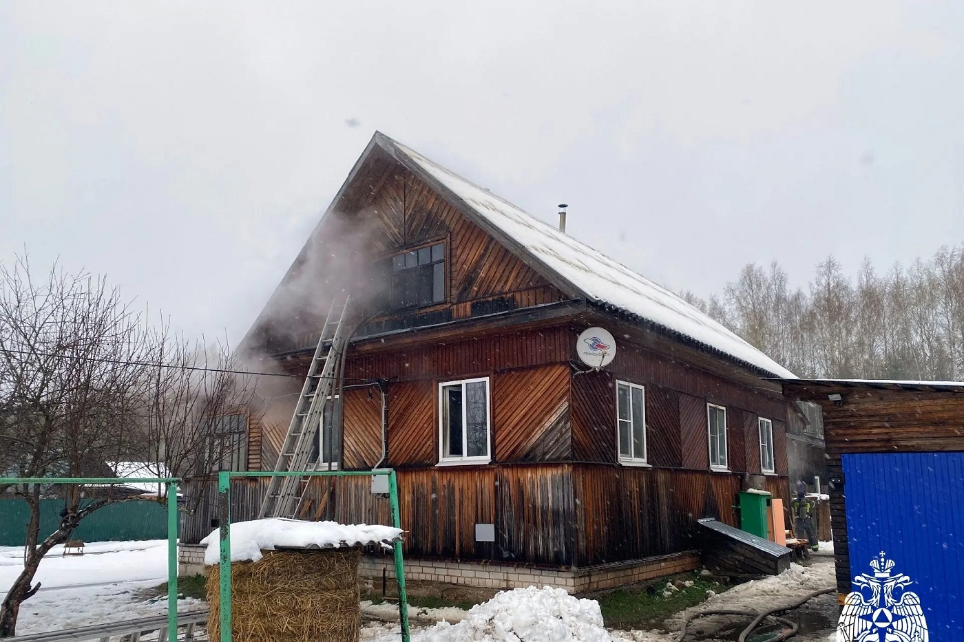 Двое детей едва не спалили дом в Устюженском округе