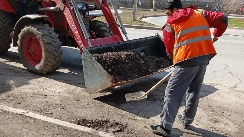 Вологду очищают от грязи