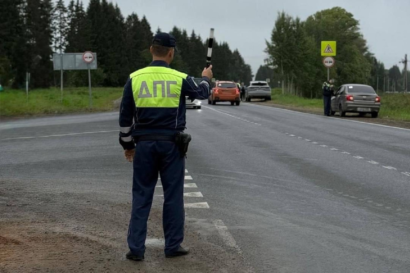 Госавтоинспекция проводит массовые рейды в Вологодском округе