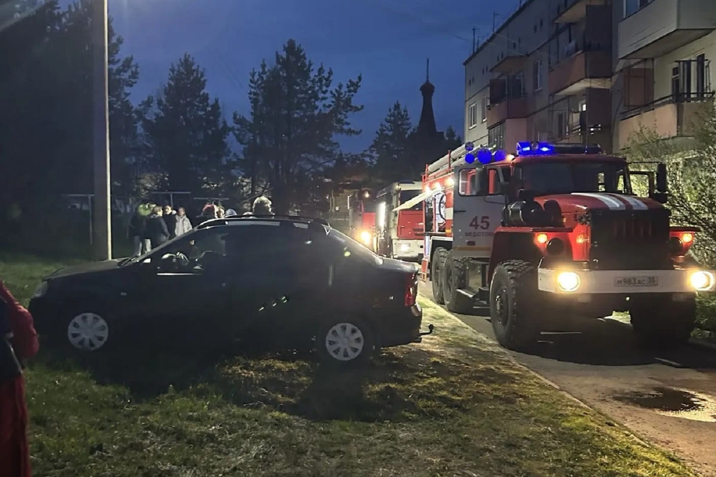 Пожилой мужчина пострадал во время пожара в Вологодском округе