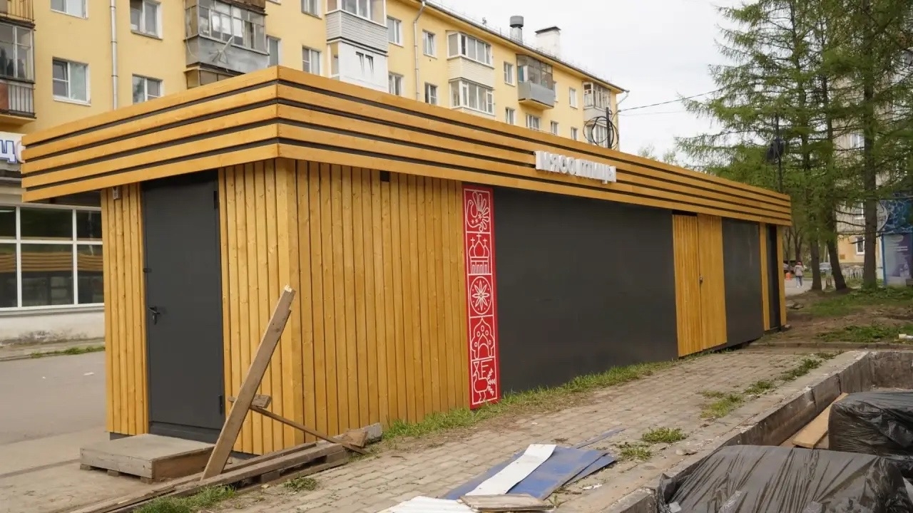 В Вологде продолжают приводить киоски и павильоны к единому дизайн-коду