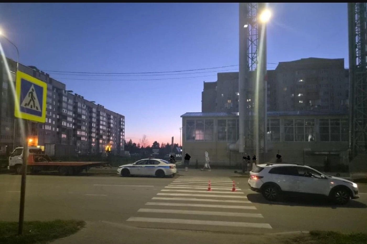 Две девочки получили травмы при столкновении самоката и иномарки в Вологде