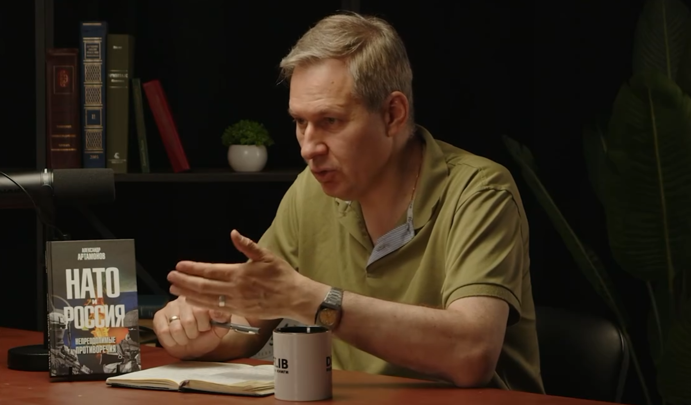 «Нас выгонят?»: экс-разведчик Артамонов поделился горькой правдой для России по поводу Армении