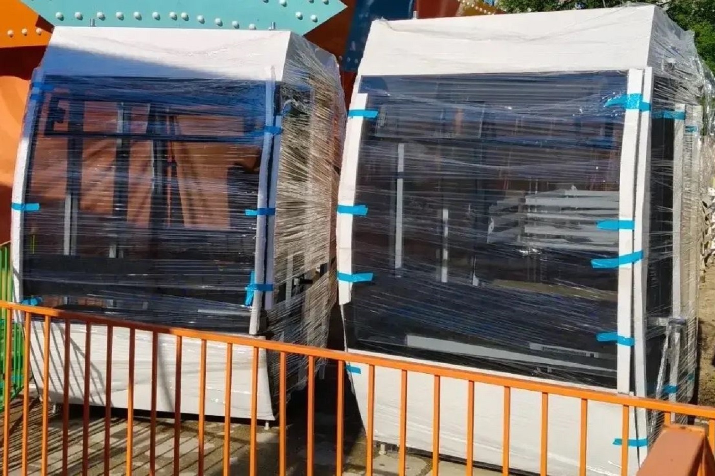 На вологодское колесо обозрения в ближайшее время начнут навешивать кабинки