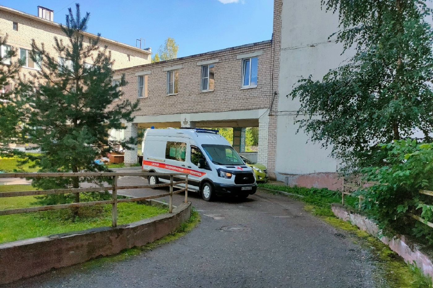 Житель Шексны хотел заживо сжечь супругу