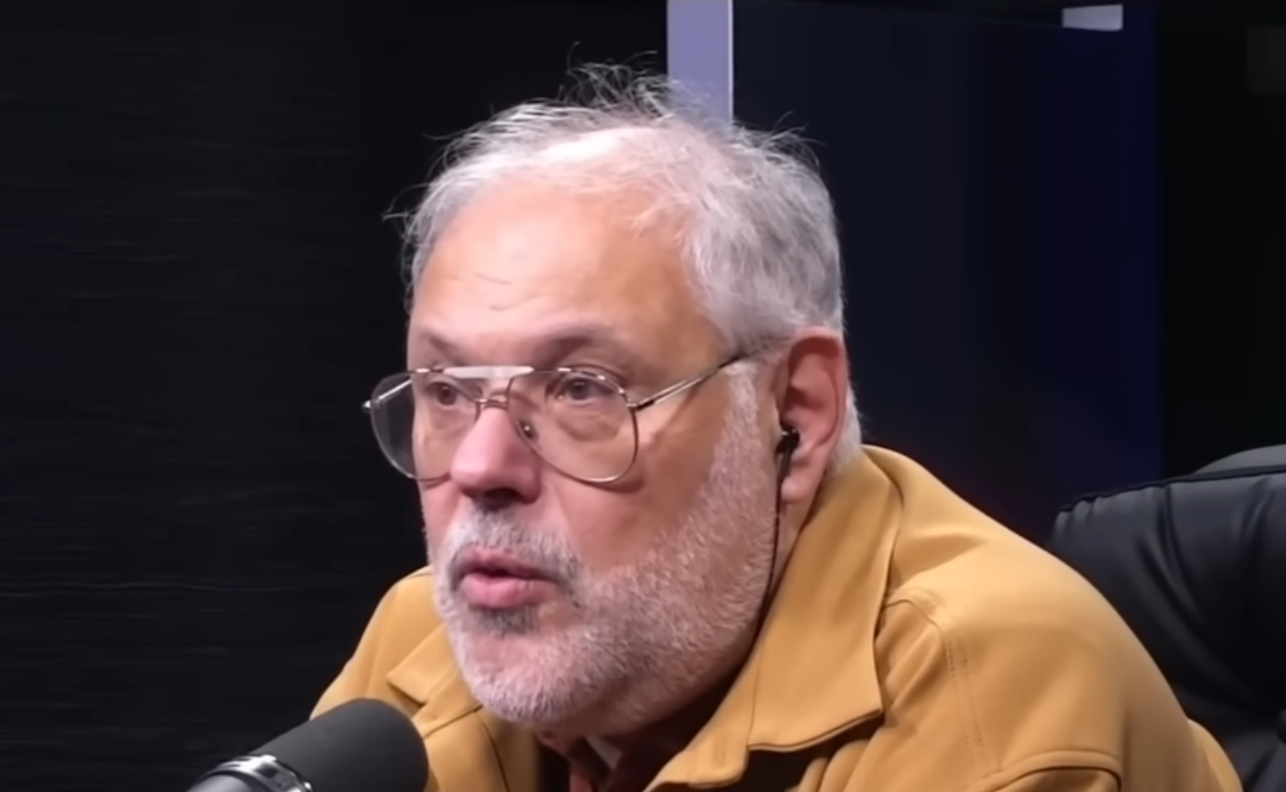 «Очень жёстко»: Михаил Хазин рассказал, что ответил Путин на резкий выпад Токаева о перемирии с Киевом