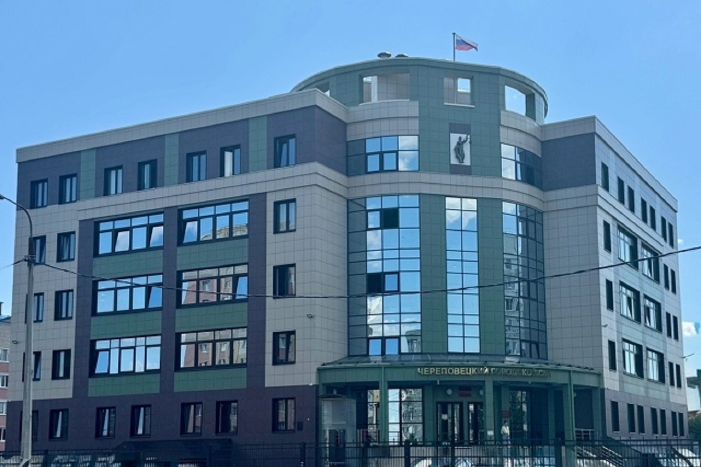 Гендиректора череповецкой турфирмы наказали за крупное мошенничество