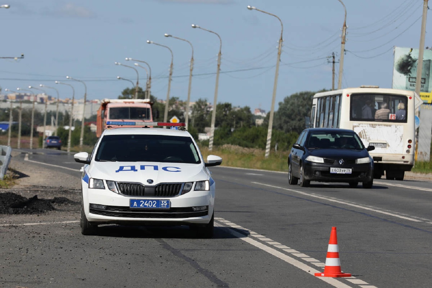 В Череповце полиция расстреляла автомобиль юноши – нарушителя