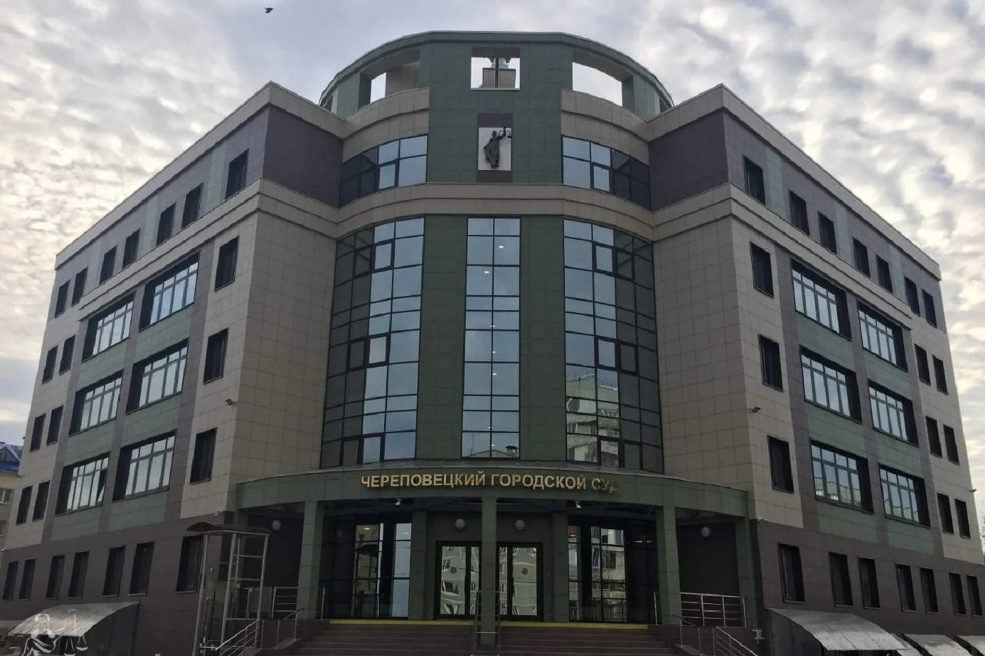 В Череповце вынесен приговор по тройному убийству 20-летней давности