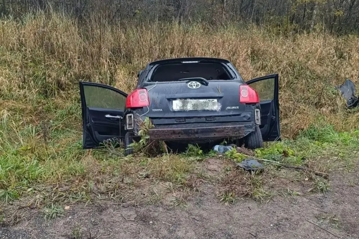 Под Соколом «Тойота» вылетела в кювет: погиб 20-летний пассажир, еще трое пострадали