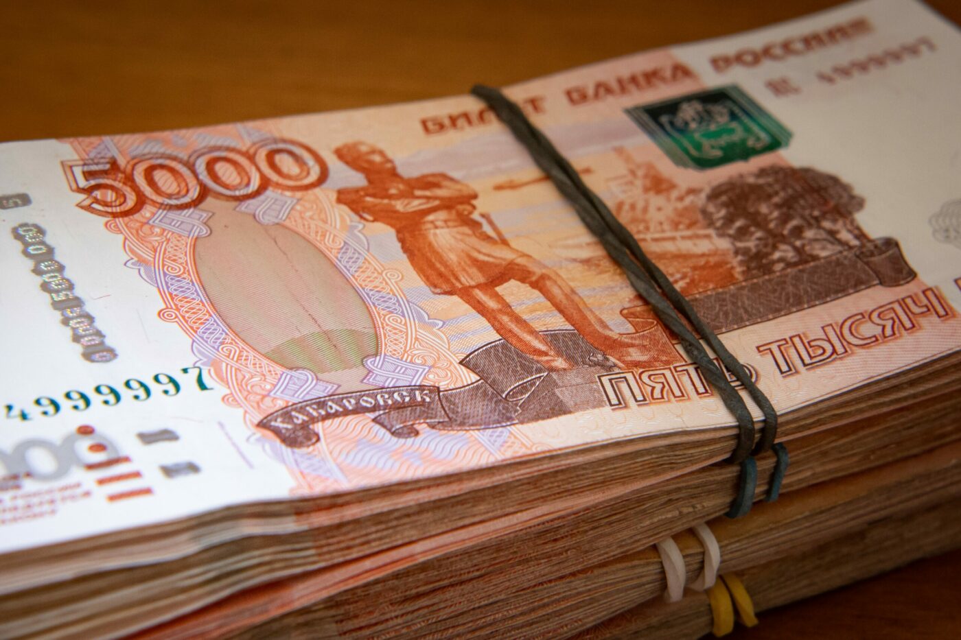 Минфин настаивает на автоматическом удержании налога на вклады