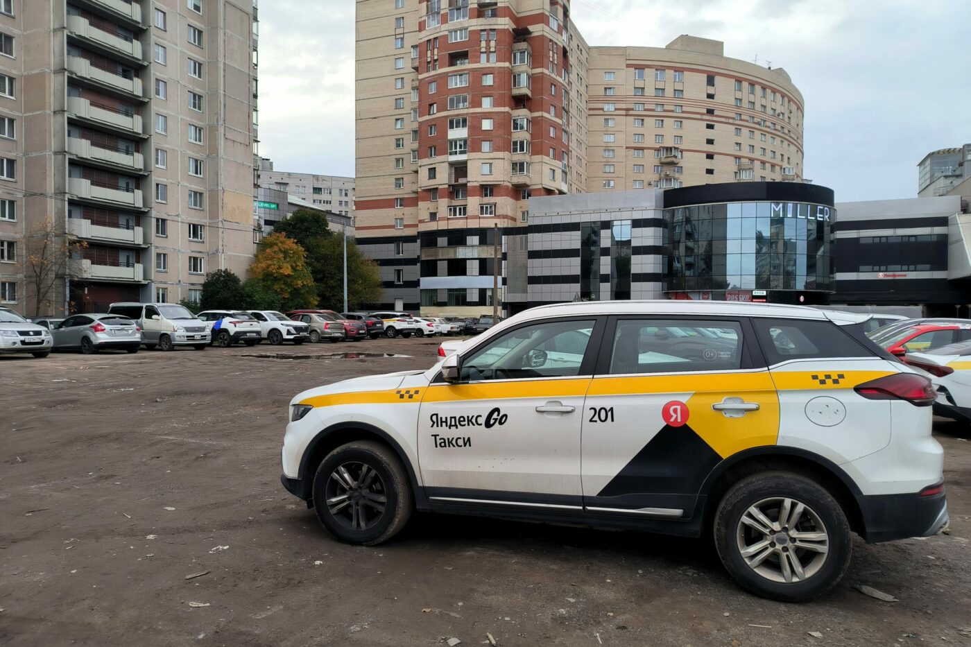 Молодые россияне отказываются от личных автомобилей