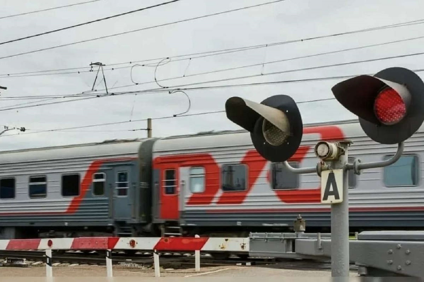 Под Харовском 4 дня будут перекрывать железнодорожные переезды