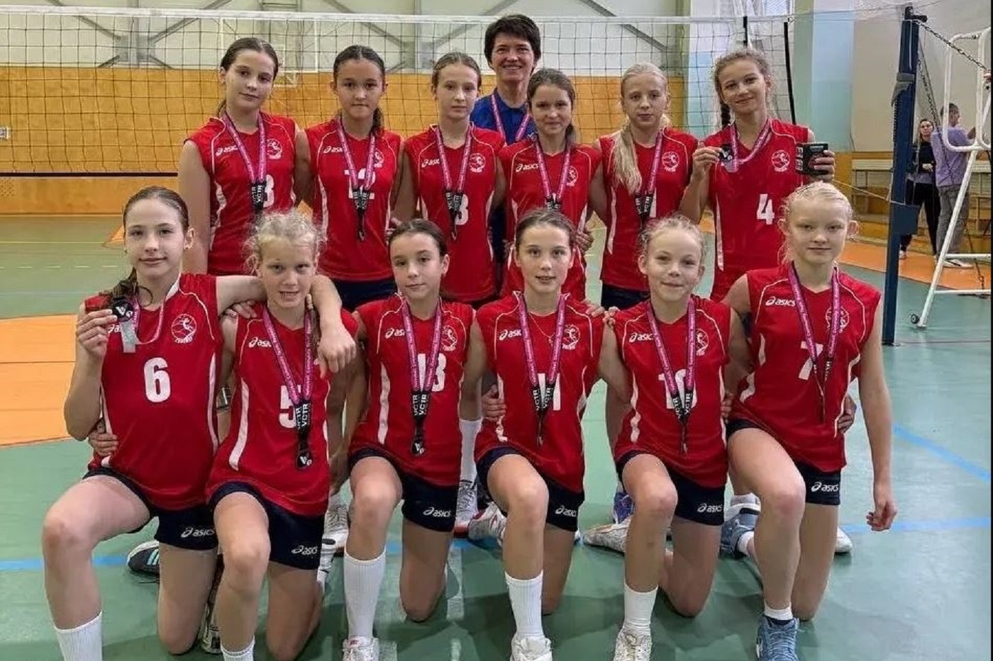 Череповецкие волейболистки взяли золото всероссийского турнира