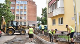 В Вологде  объявлены конкурсные процедуры на ремонт дворов в 2023 году